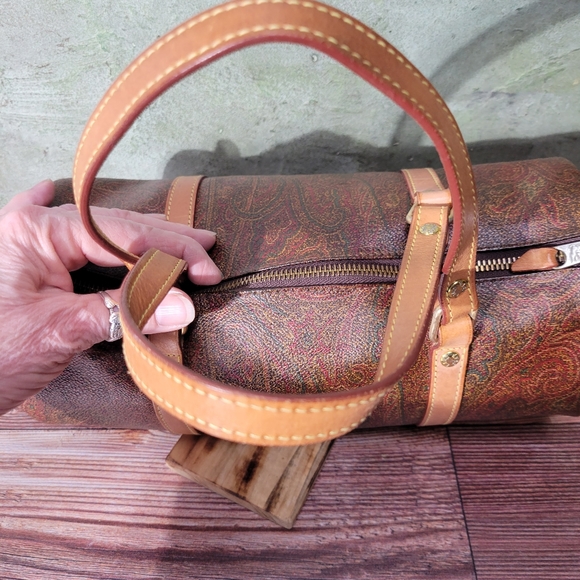 Etro Paisley Canvas Natural Leather Round Barrel shoulder purse/bag - Picture 10 of 16